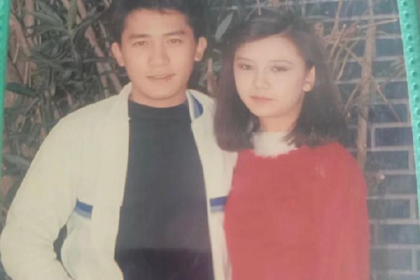 与开鲁县事件一样,科左中旗的花生禁令,也是一起有关粮食安全、生态保护与现实利益的冲突矛盾。在政府部门发布的“花生禁令”中,禁止种植的理由是:花生、西瓜等经济作物易造成水土流失、风蚀沙化,不利于确保森林资源和生态环境安全。禁令的范围不仅包含我国历来对用途有严格管制的耕地,还包括林地——这是柴达木嘎查村民们用几十年时间花费劳力改造而成的。在改造过程中,村民们形成的对林地的理解和使用方式,被“花生禁令”几乎完全否认。这让村民们感到愤怒,也感觉不安。